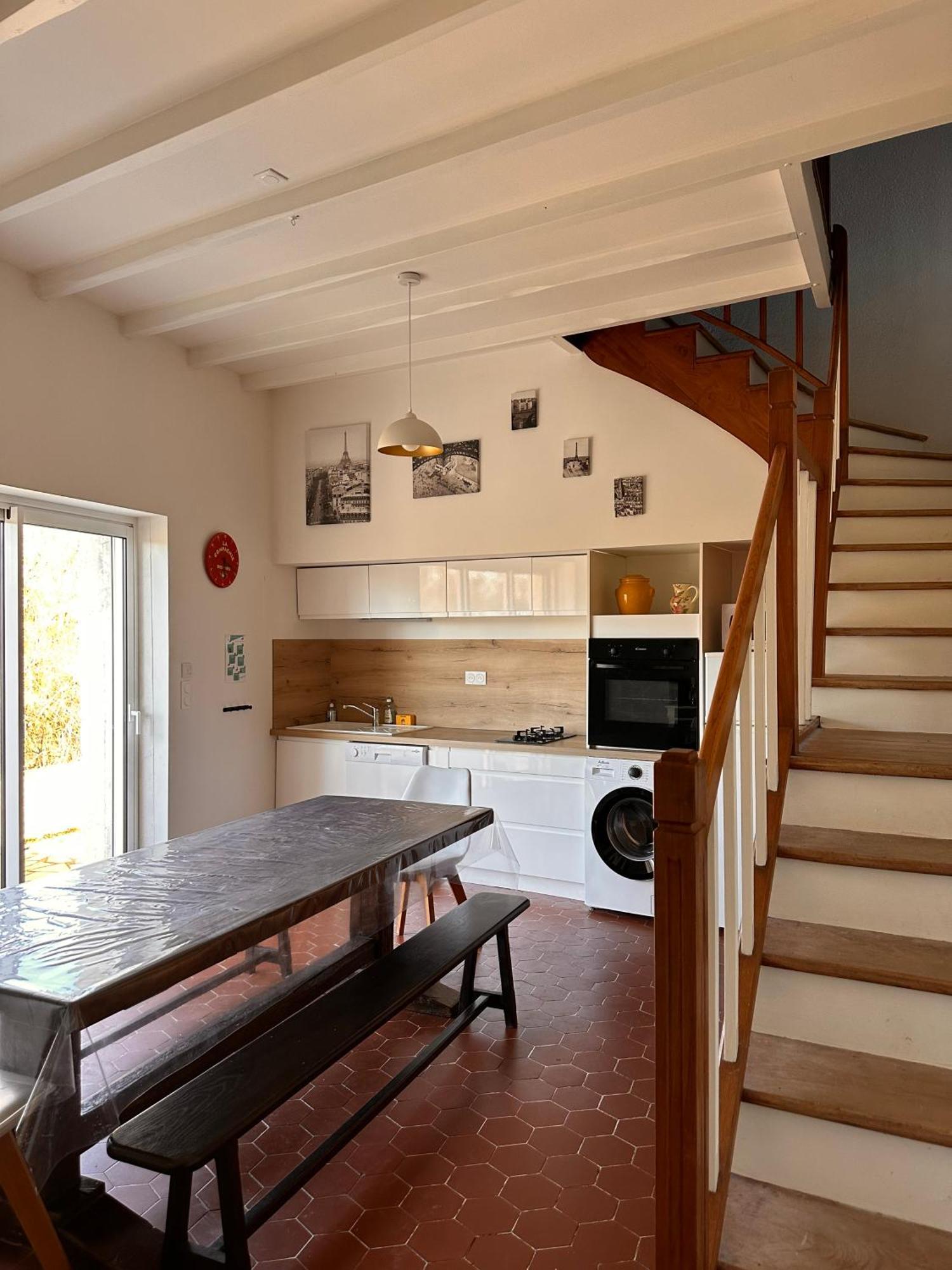 ארסאיס Une Maraichine En Bord De Conche Avec Barque Sans Linge De Maison מראה חיצוני תמונה